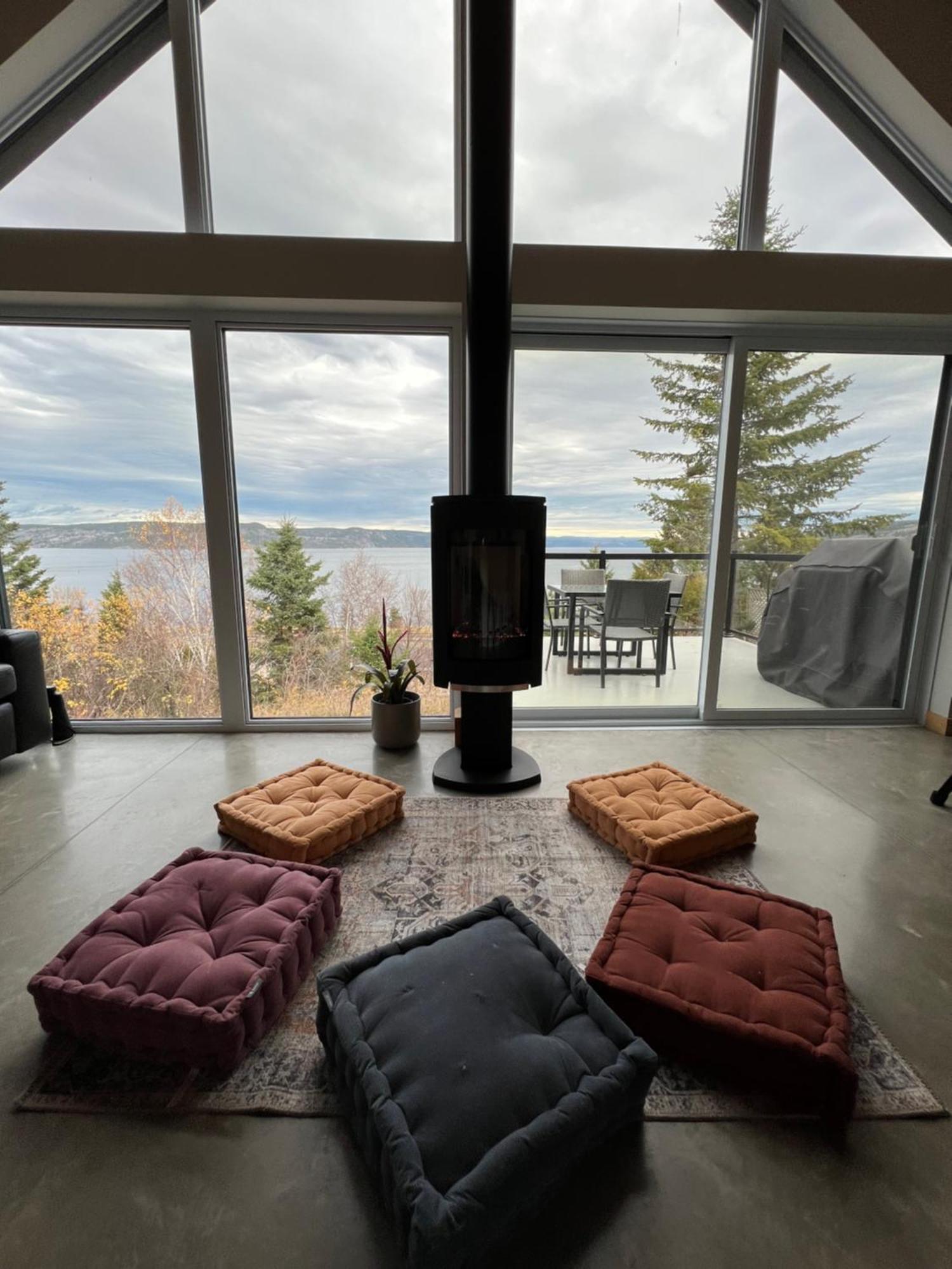 Magical Loft : Breathtaking View & Cozy Fireplace Saguenay Exterior photo